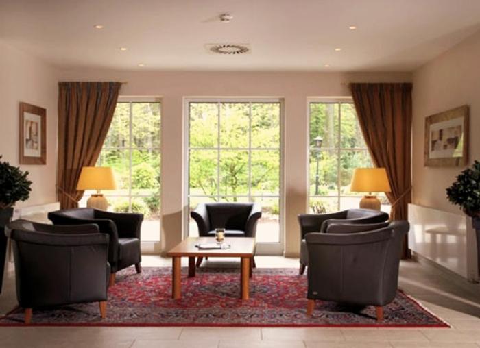 פאדרבורן Waldhotel Nachtigall מראה חיצוני תמונה